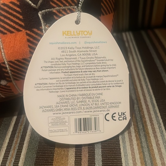 Squishmallows 8” Omar NWT Harvest Squad Omar the bear - Picture 3 of 6